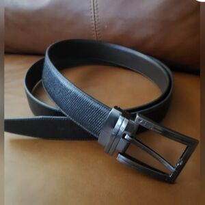 Tumi Reversible Black and Brown Belt